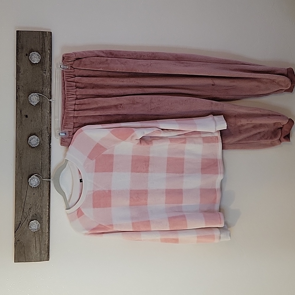 NWOT Prinstory Pink Soft Fleece Lounge Set SZ LG